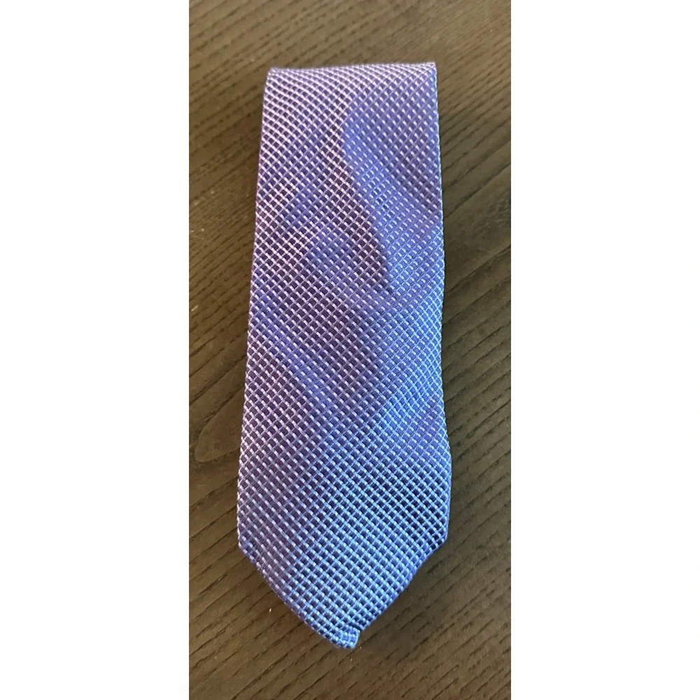 Michael Kors Men's‎ 100% Silk Necktie Purple Geometric Pattern Made in USA